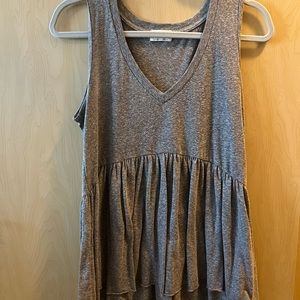 T.la V Neck Tank
